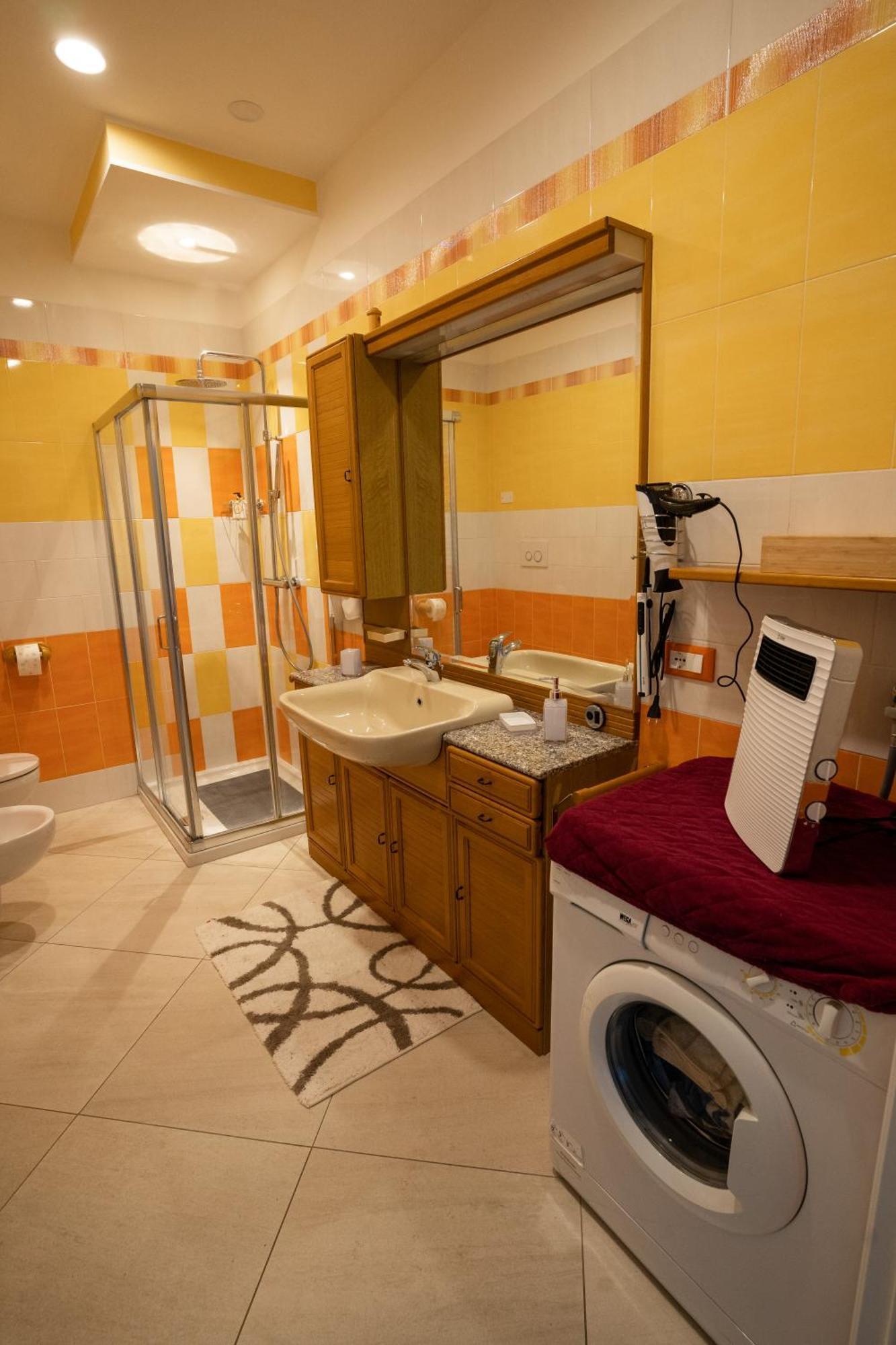 Villa Zoe - Suite Con Sauna Margone  Экстерьер фото